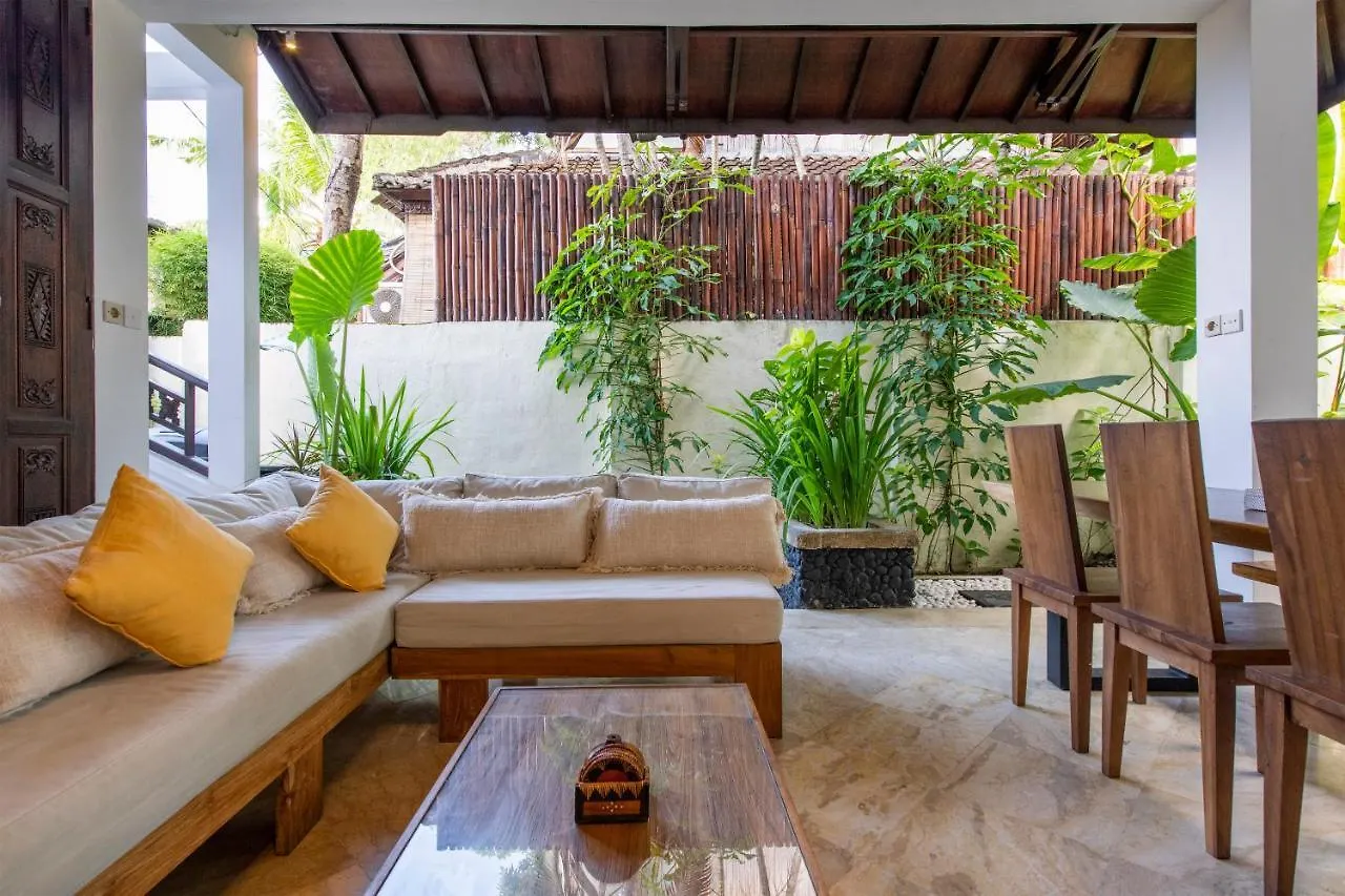 Villa Lunacasa, Modern Comfort In Balinese Style, 500M To Beach Seminyak   Seminyak (Bali)